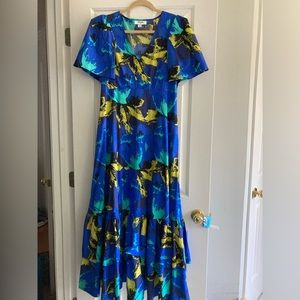 Christopher Jone Rogers dress like new.